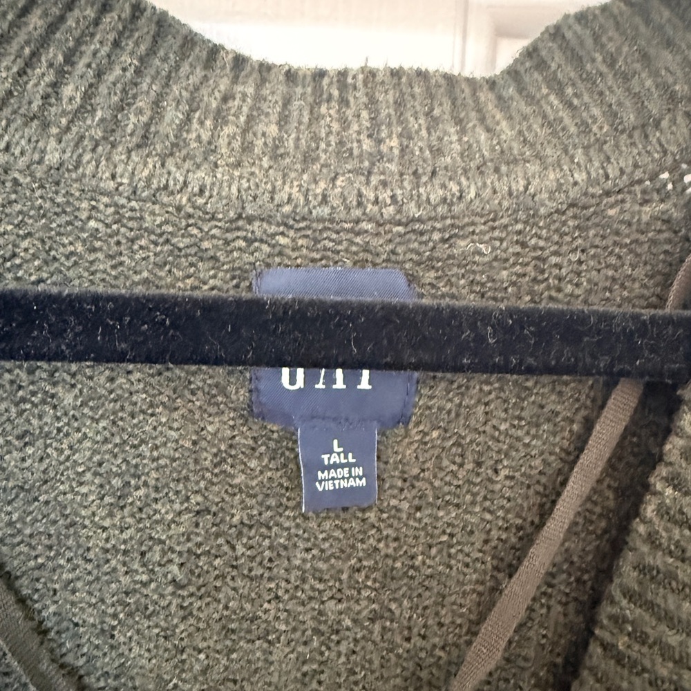 GAP Cashsoft Cardigan Sweater, size L - Picture 3 of 4